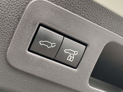 2025 Lexus LX 700h Luxury