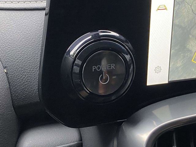 2025 Lexus LX 700h Luxury