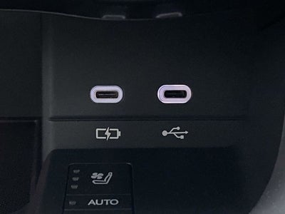 2025 Lexus LX 700h Luxury