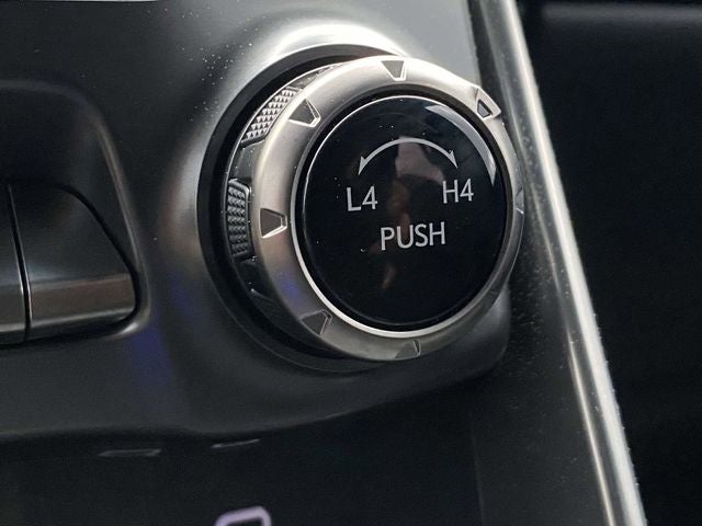 2025 Lexus LX 700h Luxury