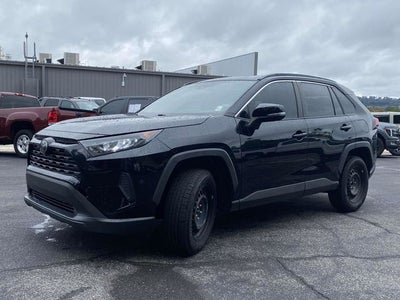 2020 Toyota RAV4 LE