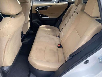 2020 Toyota RAV4 Hybrid LE