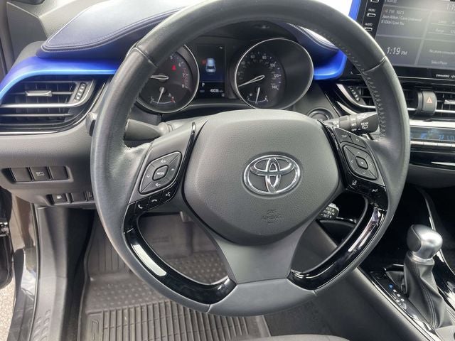 2022 Toyota C-HR XLE