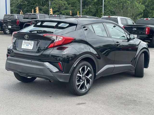 2022 Toyota C-HR XLE