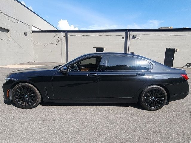 2021 BMW 7 Series 740i