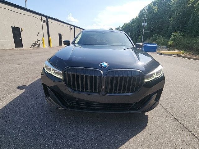 2021 BMW 7 Series 740i