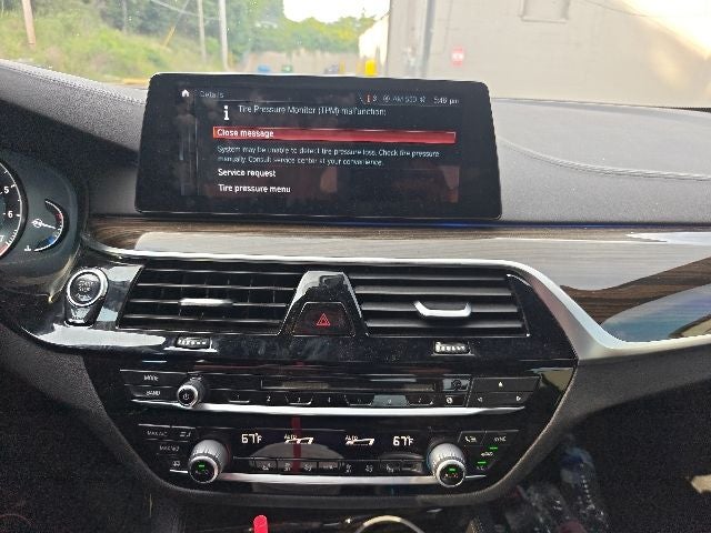 2018 BMW 5 Series 540i