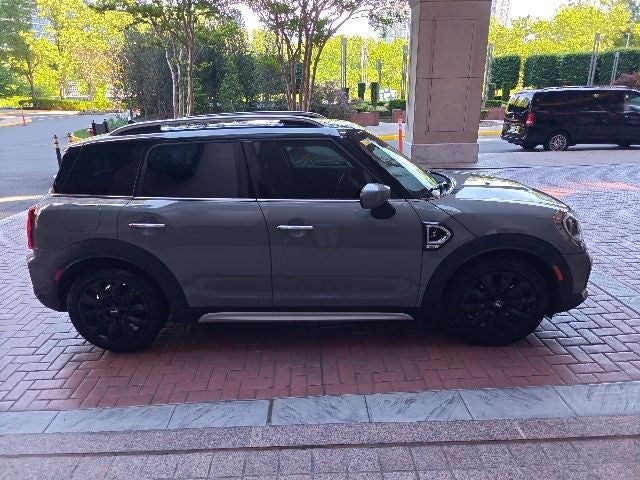 2023 MINI Cooper S Countryman Iconic