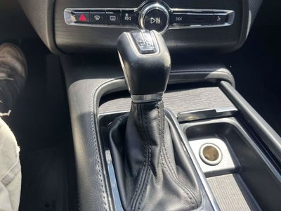 2020 Volvo XC90 T5 Momentum