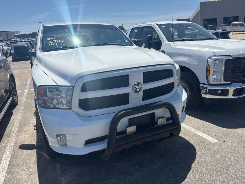 2016 RAM 1500 SLT
