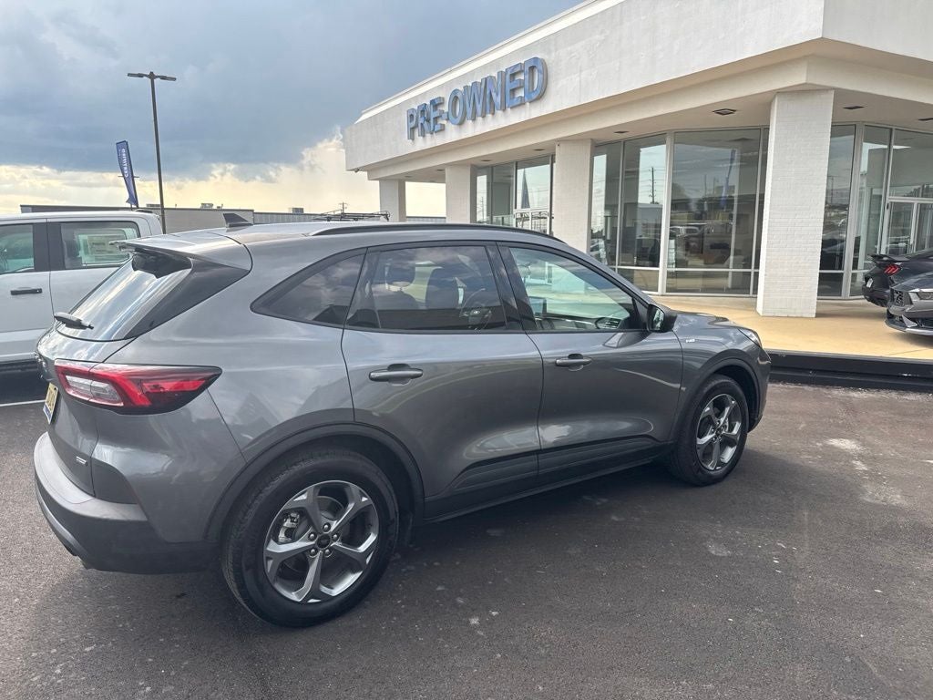 2025 Ford Escape Hybrid ST-Line