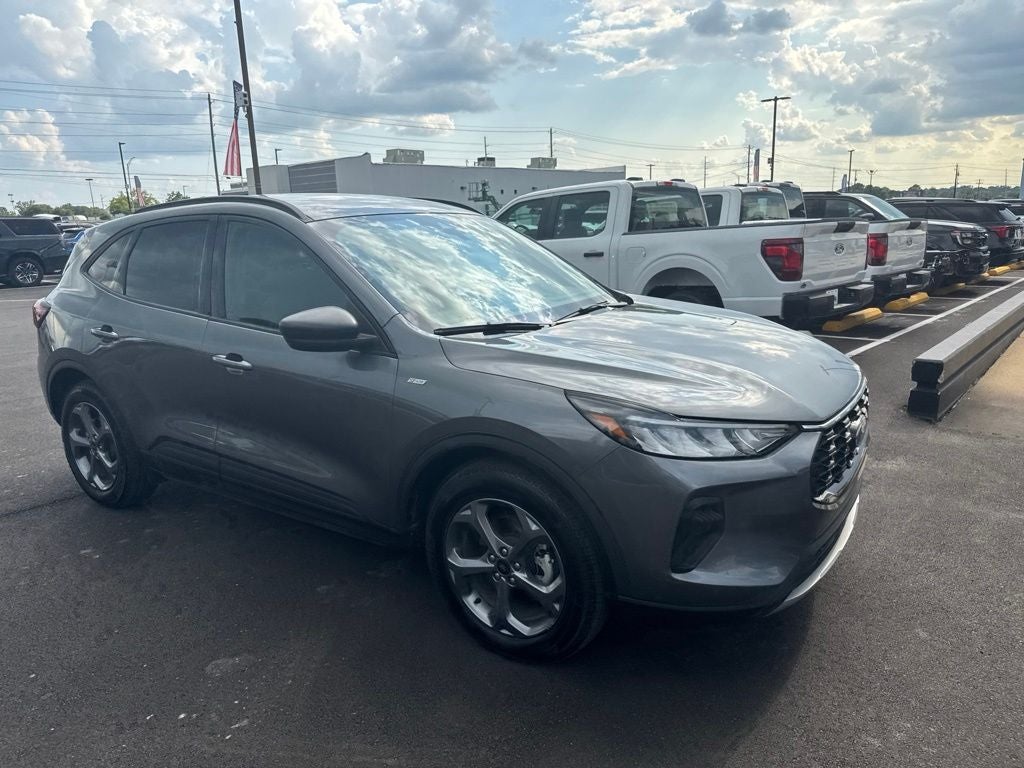 2025 Ford Escape Hybrid ST-Line