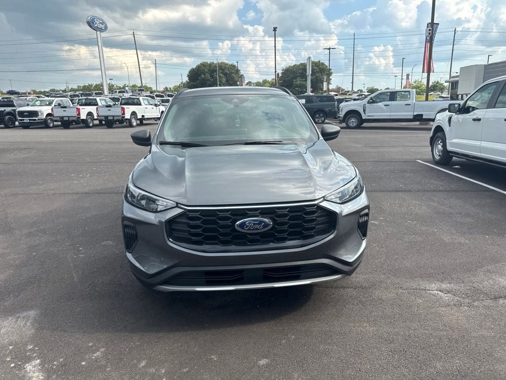 2025 Ford Escape Hybrid ST-Line