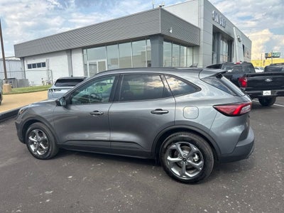 2025 Ford Escape Hybrid ST-Line