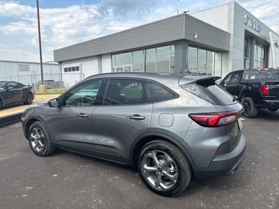2025 Ford Escape Hybrid ST-Line