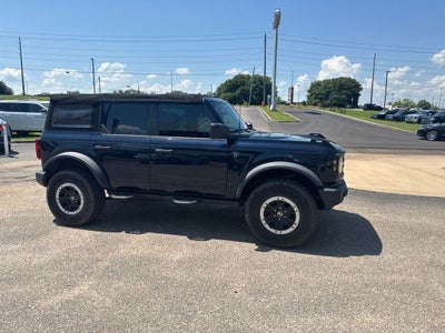 2021 Ford Bronco Base