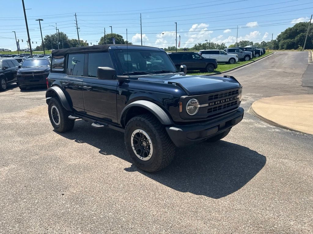 2021 Ford Bronco Base
