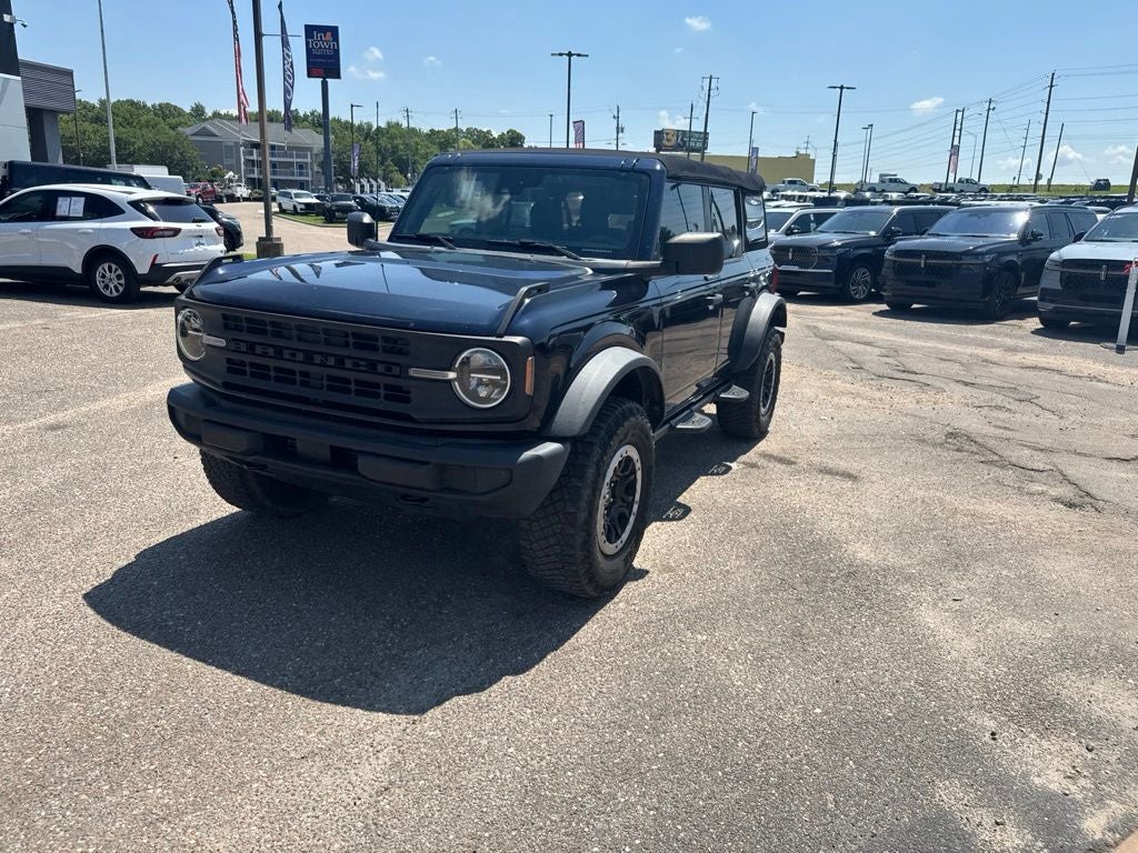 2021 Ford Bronco Base