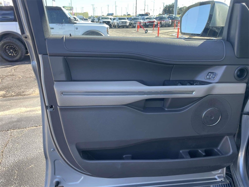 2021 Ford Expedition Max XLT