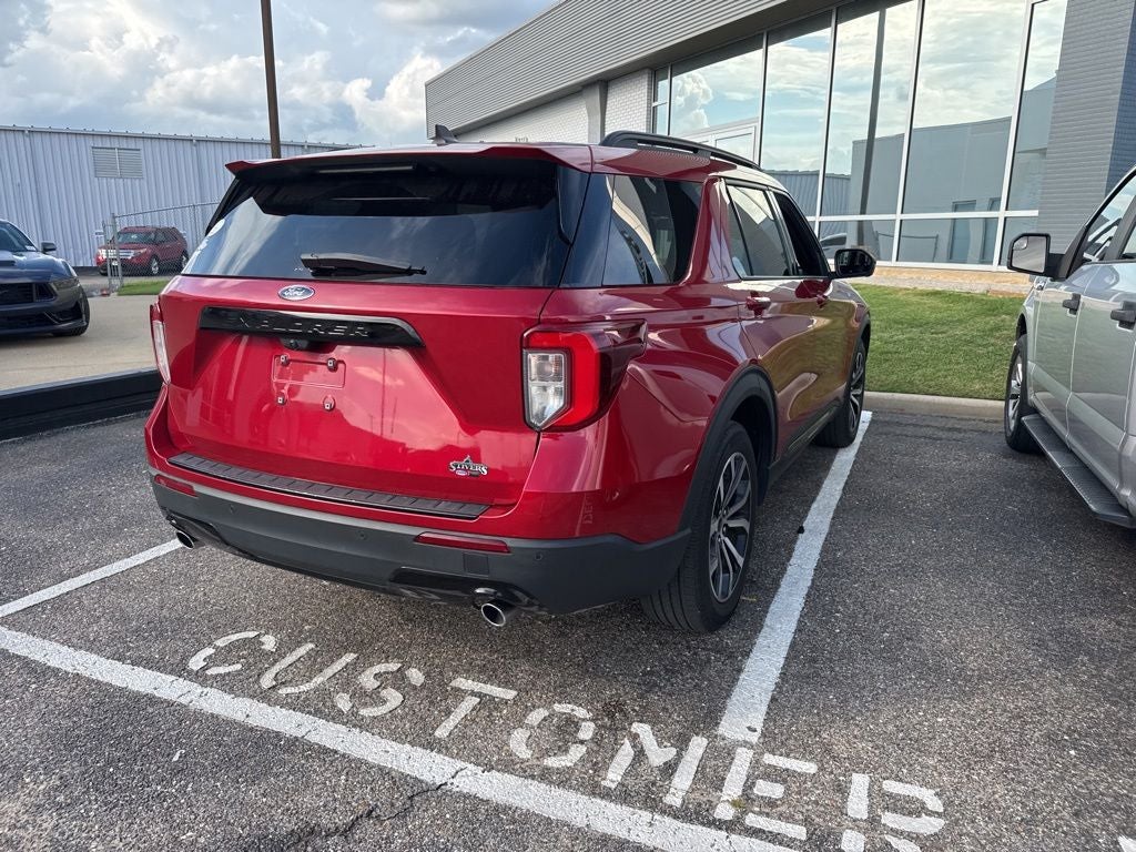 2022 Ford Explorer ST-Line