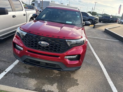 2022 Ford Explorer ST-Line