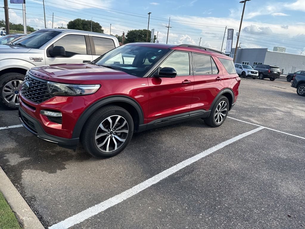 2022 Ford Explorer ST-Line