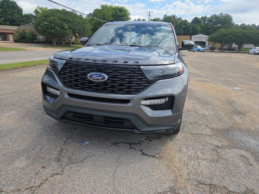 2022 Ford Explorer ST-Line