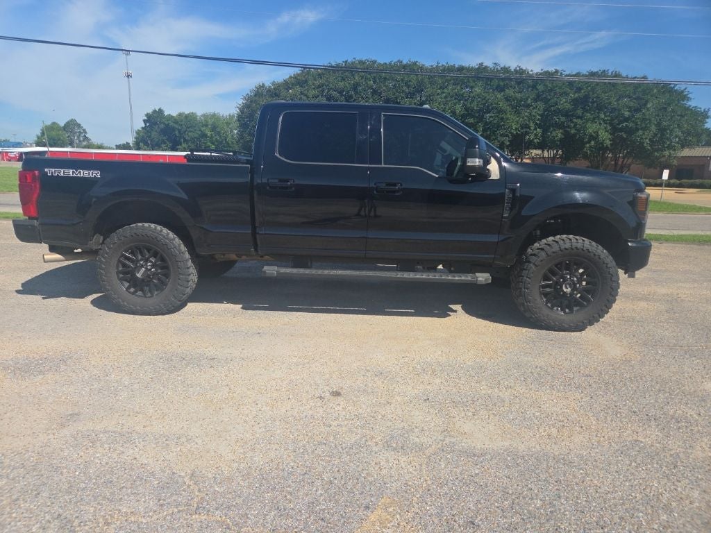 2022 Ford F-250SD Lariat