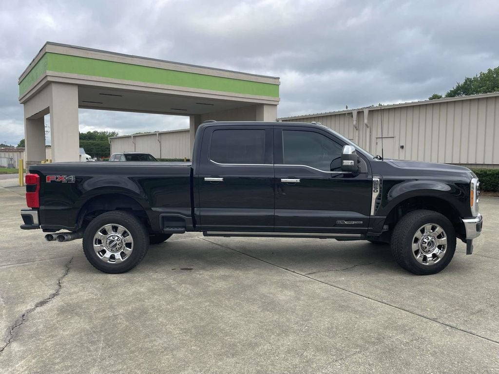 2023 Ford F-250SD Lariat