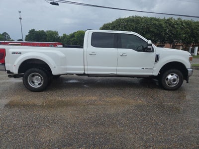 2022 Ford F-350SD Lariat