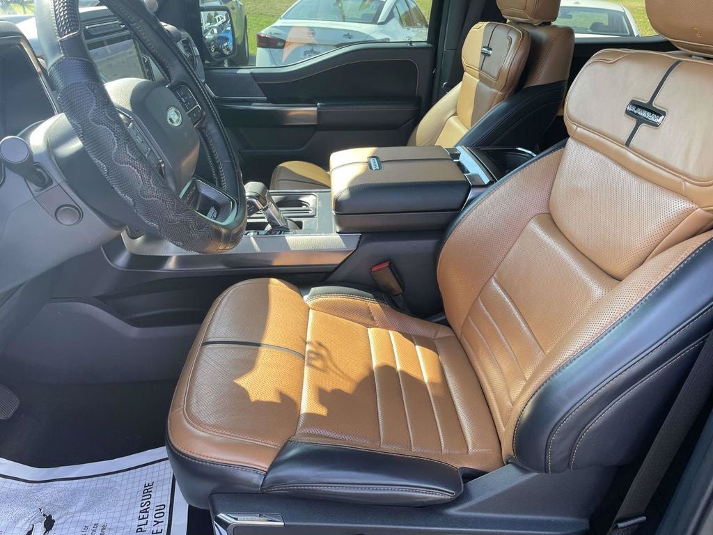 2022 Ford F-150 Platinum