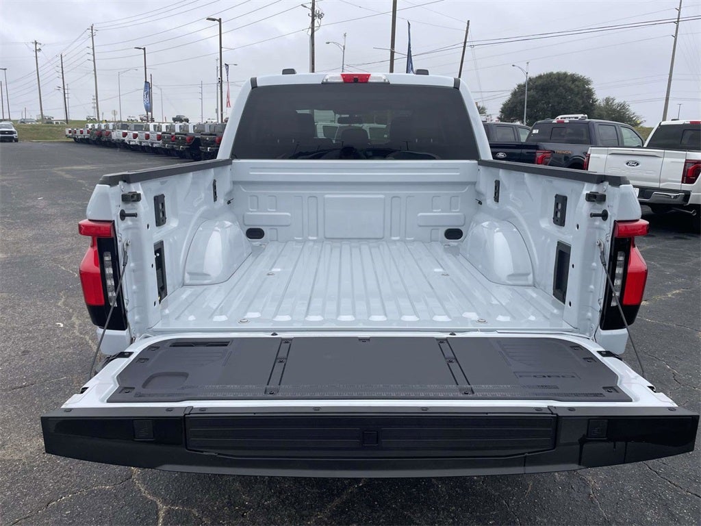 2025 Ford F-150 Lightning XLT