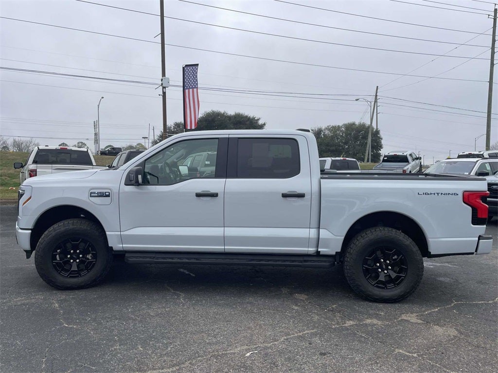 2025 Ford F-150 Lightning XLT