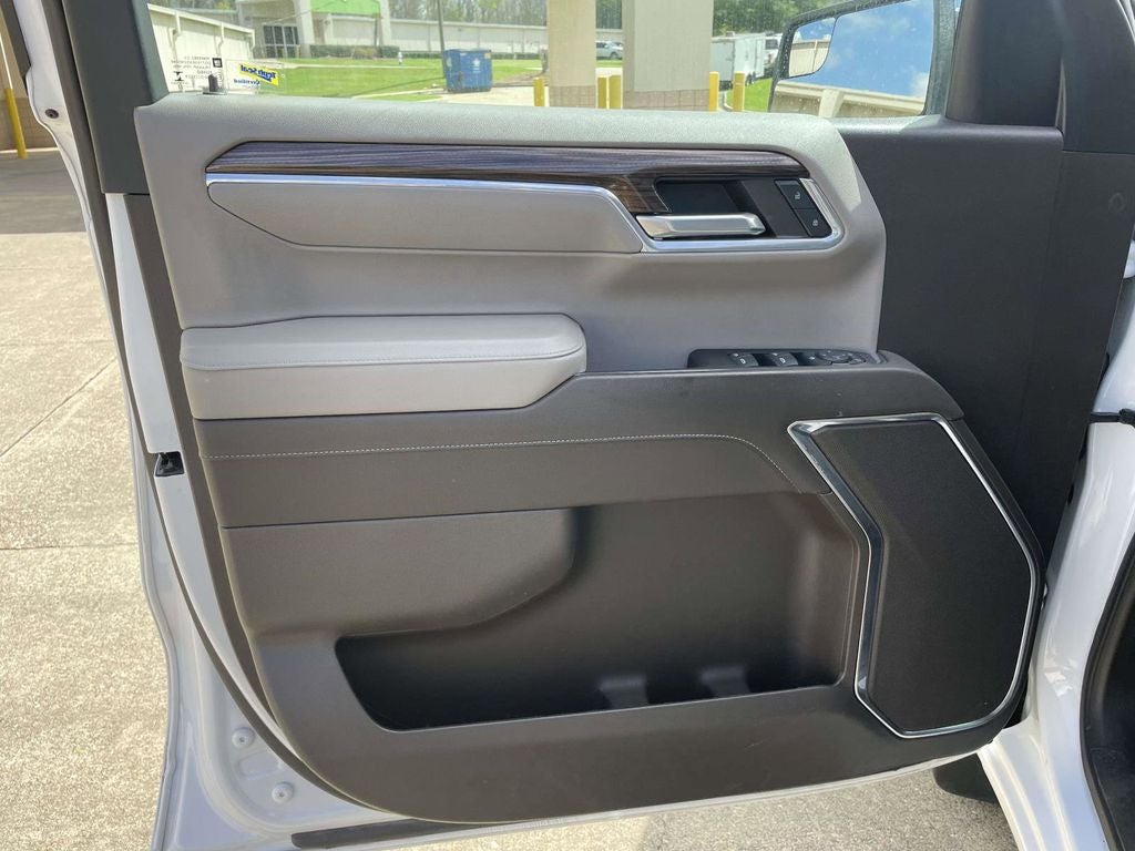 2023 Chevrolet Silverado 1500 LT LT1