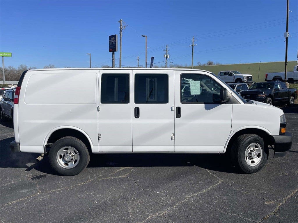 2021 Chevrolet Express 2500 Work Van Cargo
