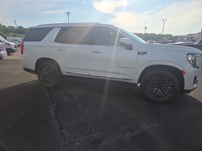 2022 GMC Yukon SLT