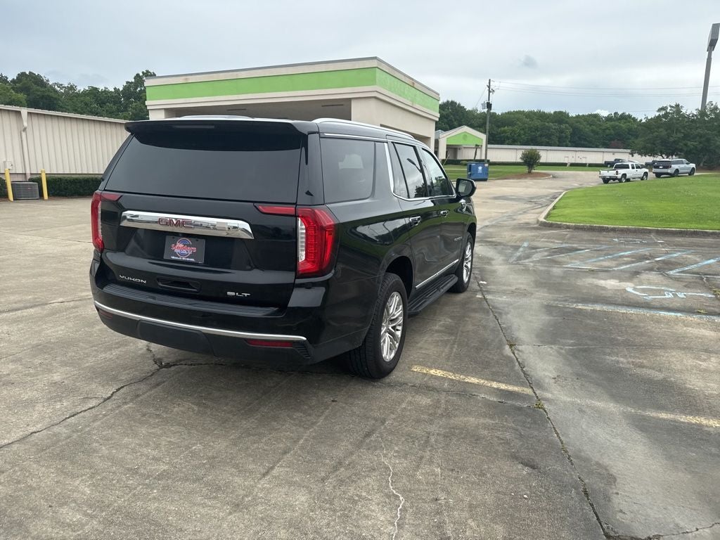 2023 GMC Yukon SLT