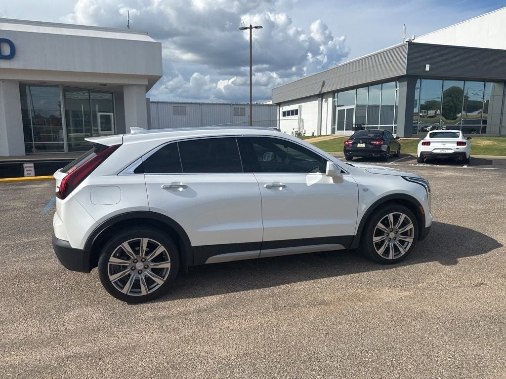 2019 Cadillac XT4 Premium Luxury