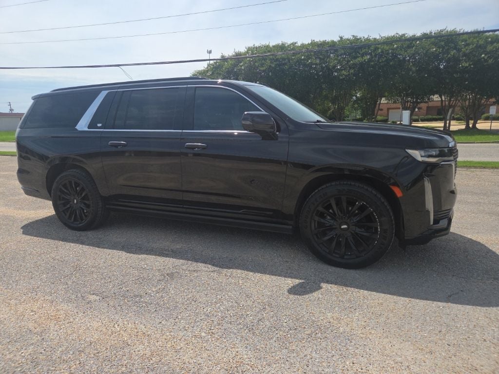 2022 Cadillac Escalade ESV Premium