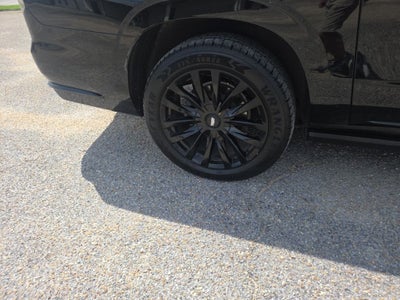2022 Cadillac Escalade ESV Premium
