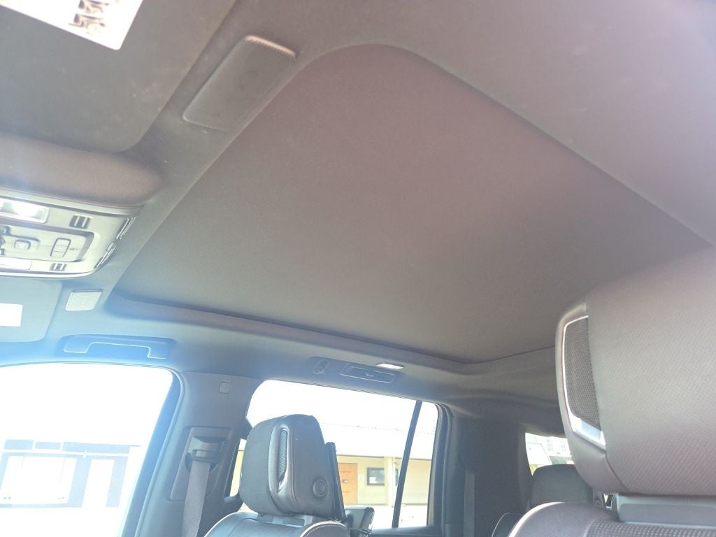 2022 Cadillac Escalade ESV Premium