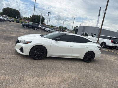 2023 Nissan Maxima SR