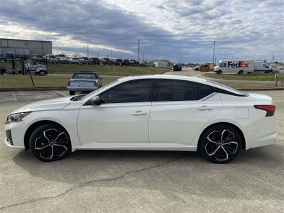 2023 Nissan Altima 2.5 SR