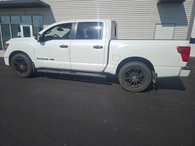 2018 Nissan Titan SV