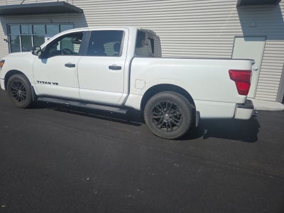 2018 Nissan Titan SV