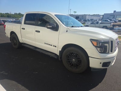 2018 Nissan Titan SV