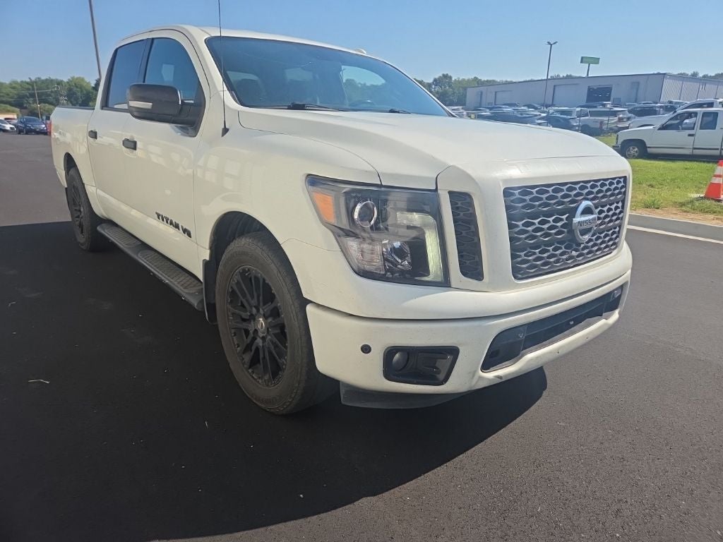 2018 Nissan Titan SV