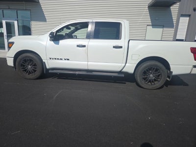 2018 Nissan Titan SV