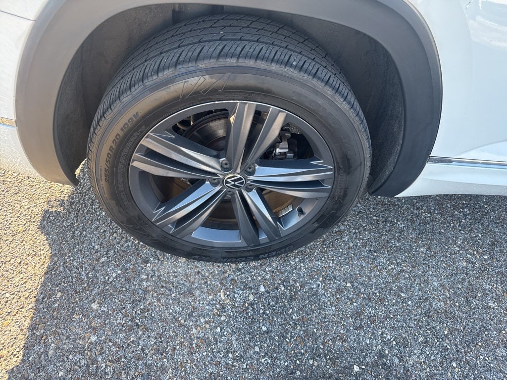 2021 Volkswagen Atlas 3.6L V6 SE w/Technology R-Line