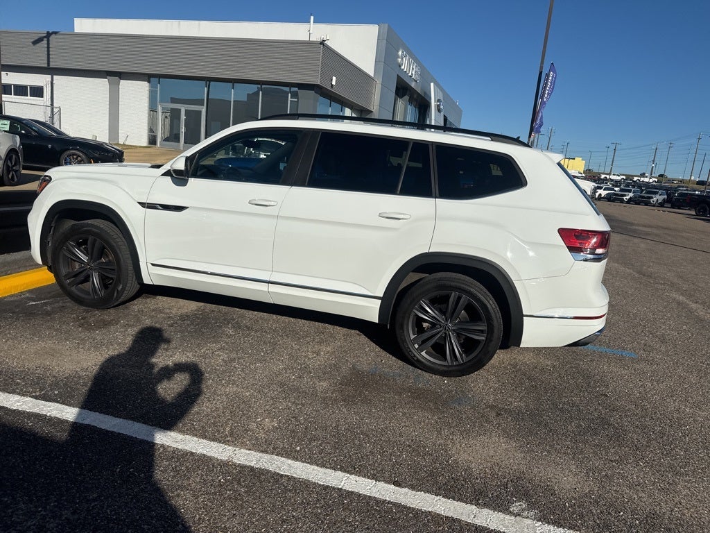2021 Volkswagen Atlas 3.6L V6 SE w/Technology R-Line